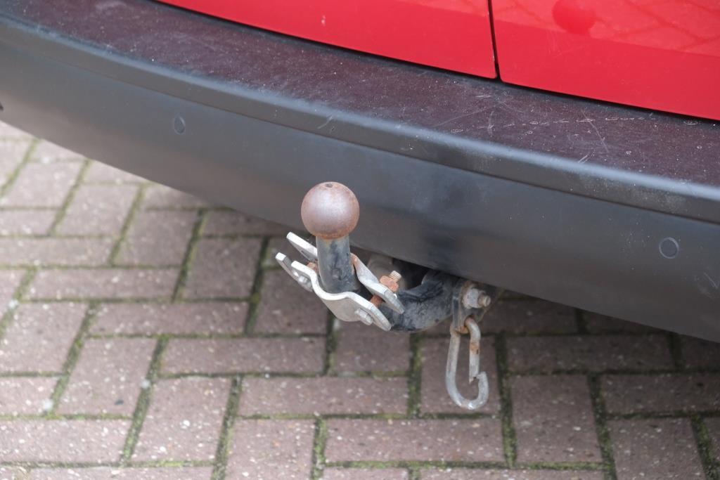 Peugeot e-Expert 75 kWh 136pk Standard Premium | 3 Zits | Navi | App-Connect | Airco | Cruise | PDC | Trekhaak afbeelding 22