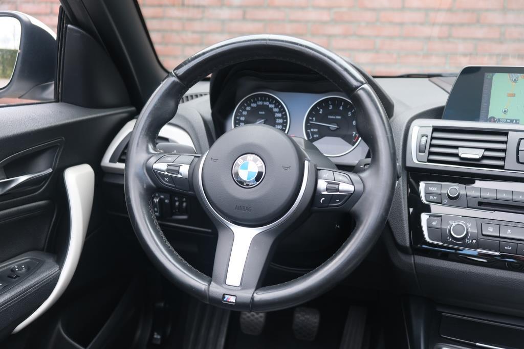 BMW 2 Serie 220i 184pk Cabrio Business | Navi | Climate | Cruise | Stoelverwarming | Leder | PDC afbeelding 9