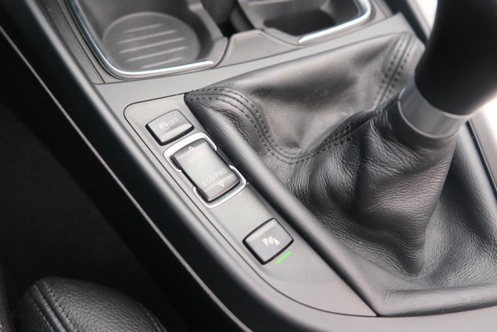 BMW 2 Serie 220i 184pk Cabrio Business | Navi | Climate | Cruise | Stoelverwarming | Leder | PDC afbeelding 19