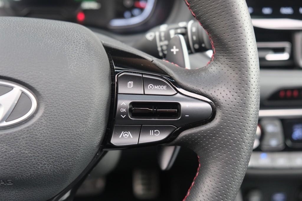 Hyundai i30 1.5 T-GDi MHEV 160pk Aut. Wagon N Line Sky | Navi | Climate | Adaptive Cruise | Panoramadak | Camera | PDC | 18" velgen afbeelding 10