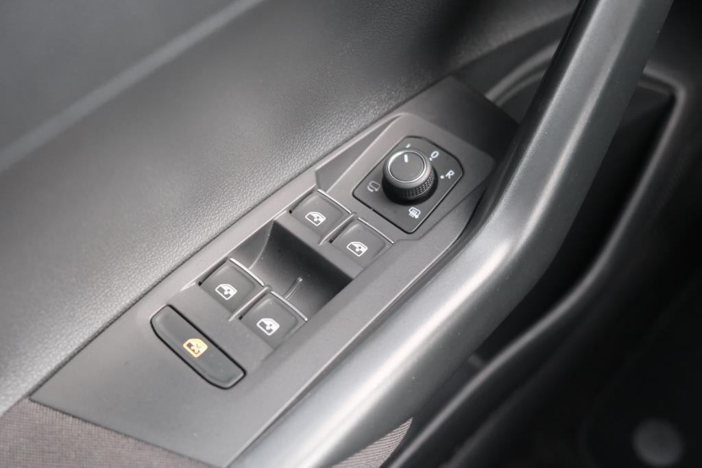 Volkswagen Polo 1.0 TSi 115pk DSG Style | App Connect | Climate | Adaptive Cruise | Matrix LED | PDC | Stoelverwarming afbeelding 19