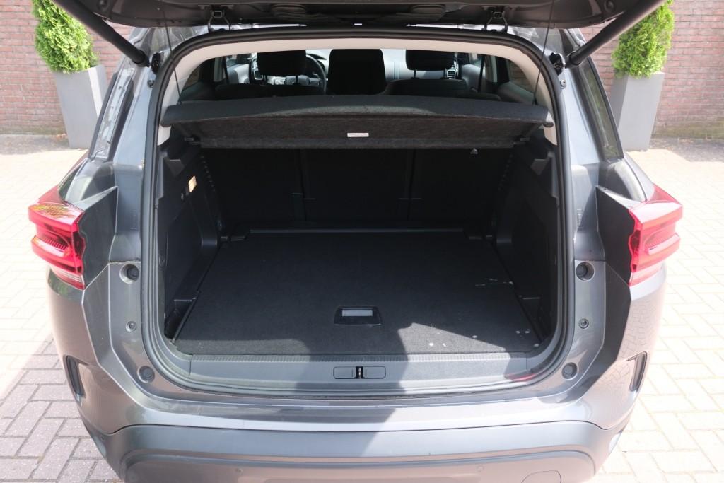 Citroën C5 Aircross 1.2 PureTech 130pk EAT8 Shine | Navi | Climate | Adaptive Cruise | Full LED | Elektrische Achterklep | Stoelverwarming afbeelding 26