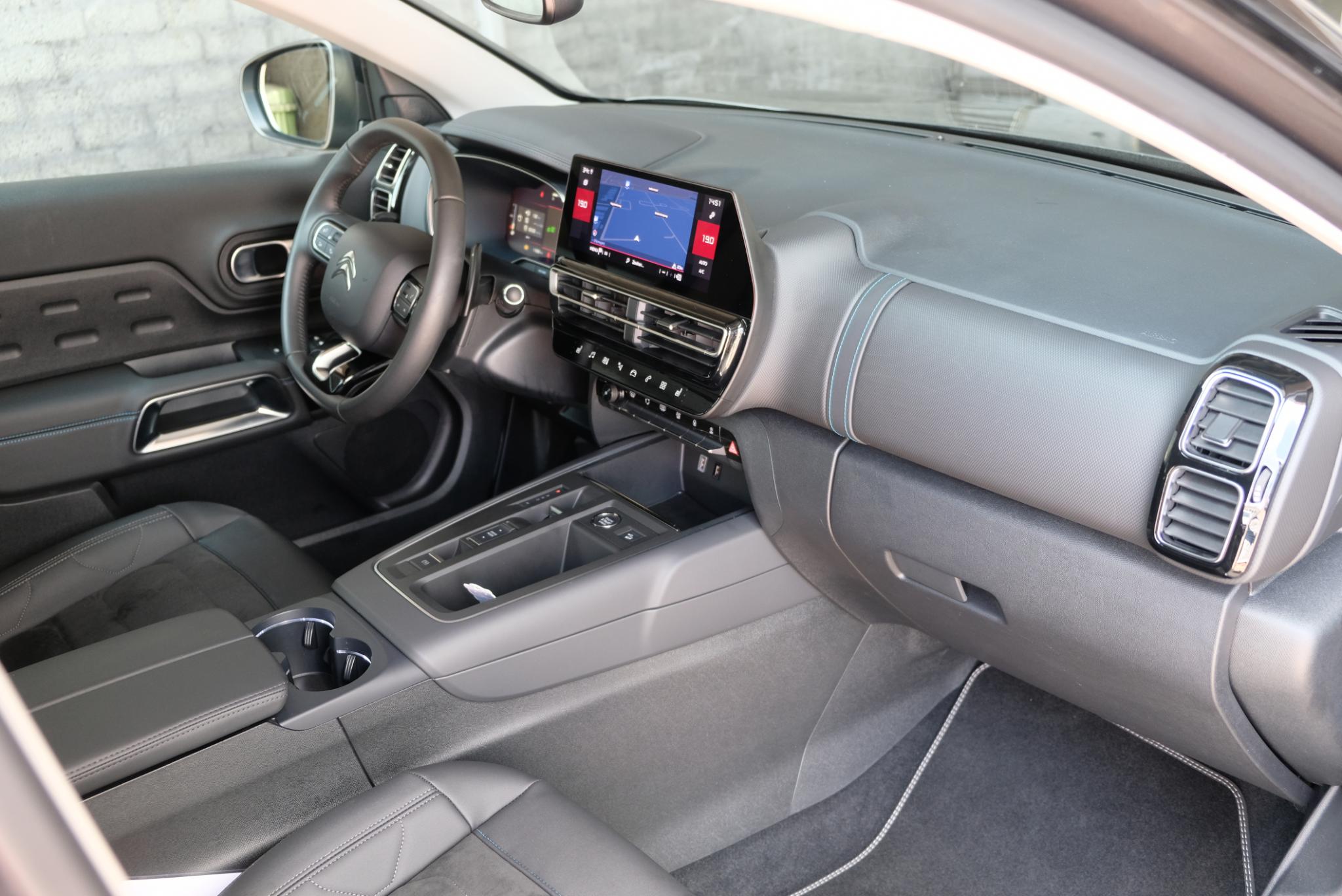 Citroën C5 Aircross 1.2 PureTech 130pk EAT8 Shine | Navi | Climate | Adaptive Cruise | Full LED | Elektrische Achterklep | Stoelverwarming afbeelding 8