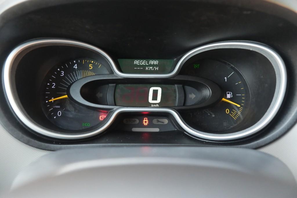Renault Trafic 1.6 dCi 120pk T29 L2H1 Dubbel Cabine Comfort | Rolstoellift | Marge Bus | Airco | Cruise | PDC | Trekhaak afbeelding 8