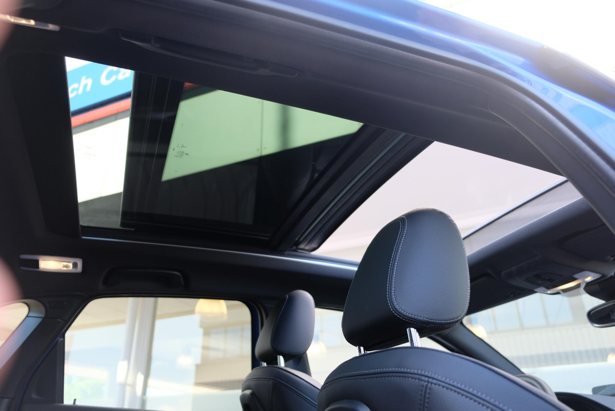 BMW 2 Serie 220i 192pk Aut. Active Tourer M Sport | Navi | Full LED | Panoramadak | Head-up Display | Camera | Climate afbeelding 12