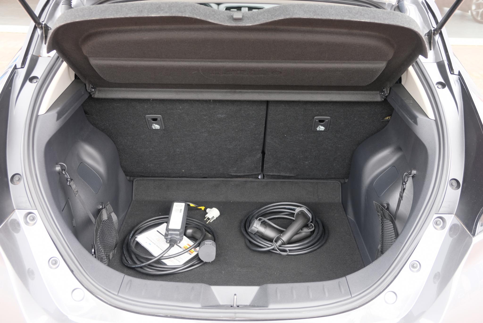 Nissan Leaf 150pk 40 kWh N-Connecta | Accu SoH 98%  | Navi | Climate | Adaptive Cruise | 360º Camera afbeelding 24