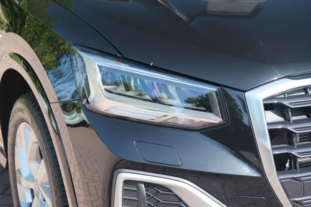 Audi Q2 35 TFSi 150pk S-Tronic S Edition | S Line | Navi | App Connect | Climate | Keyless | Elektrische Achterklep | Stoelverwarming | Camera | PDC afbeelding 2