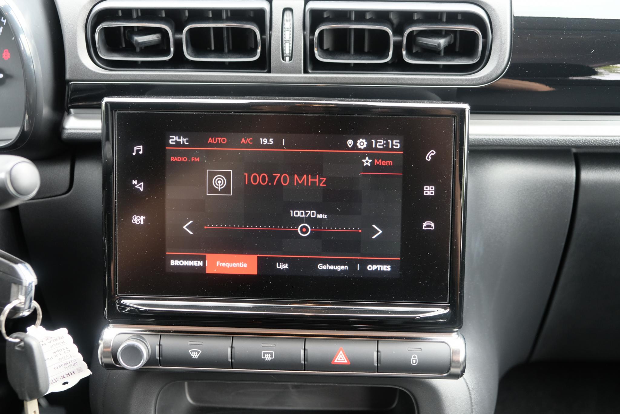 Citroën C3 1.2 PureTech 110pk Max | App Connect | Climate | Cruise | Full LED | DAB | PDC afbeelding 11
