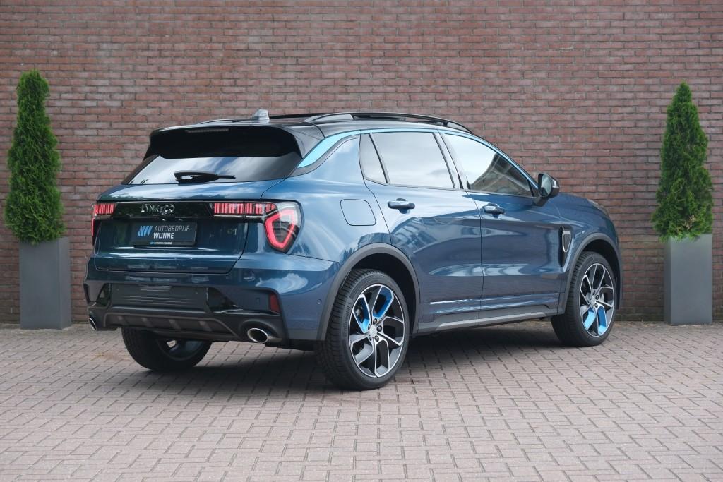 Lynk & Co 01 1.5 Plug-in Hybrid 261pk Aut. | 6,6 kWh OBC | Navi | Adaptive Cruise | 360° Camera | Panoramadak | Infinity Audio afbeelding 33