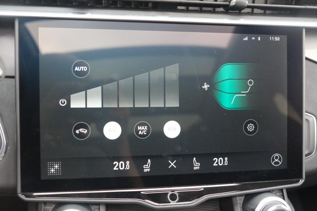 Lynk & Co 01 1.5 Plug-in Hybrid 261pk Aut. | 6,6 kWh OBC | Navi | Adaptive Cruise | 360° Camera | Panoramadak | Infinity Audio afbeelding 22