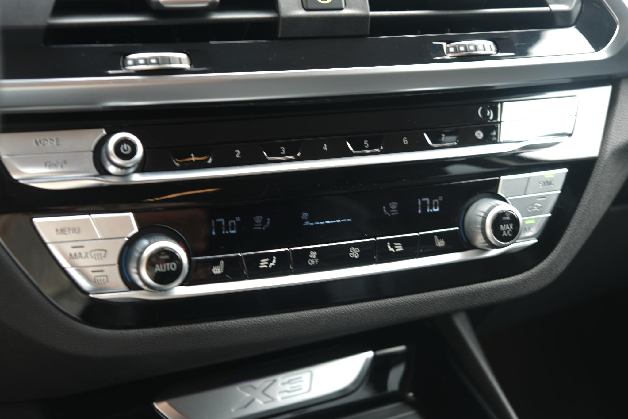 BMW X3 xDrive30i 225pk Aut. Executive | Navi | Climate | Adaptive Cruise | Elektrische Achterklep | Keyless | Stoelverwarming | Trekhaak afbeelding 12