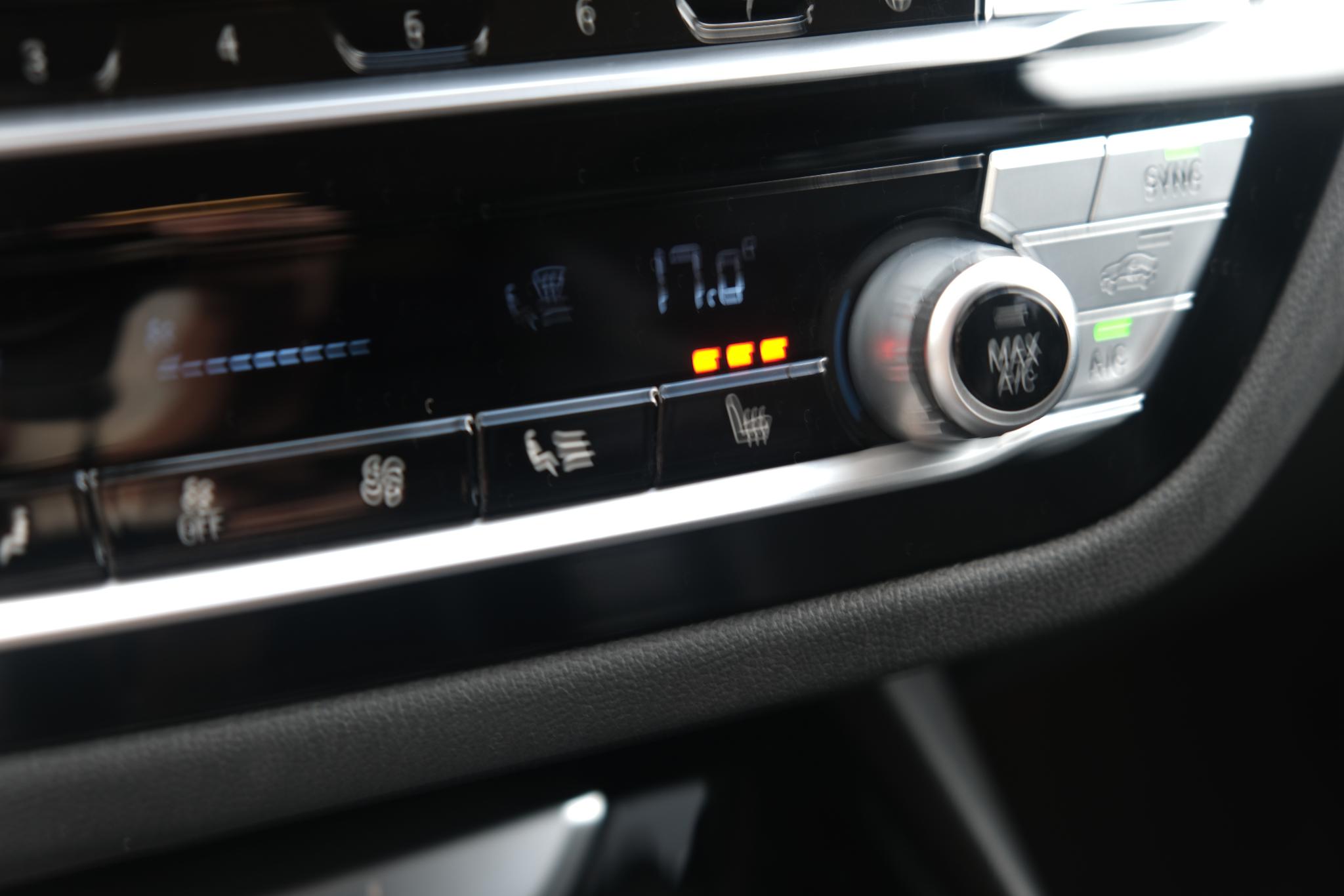 BMW X3 xDrive30i 225pk Aut. Executive | Navi | Climate | Adaptive Cruise | Elektrische Achterklep | Keyless | Stoelverwarming | Trekhaak afbeelding 13