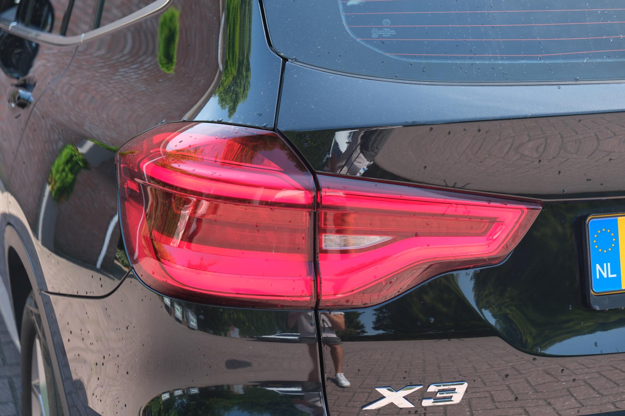 BMW X3 xDrive30i 225pk Aut. Executive | Navi | Climate | Adaptive Cruise | Elektrische Achterklep | Keyless | Stoelverwarming | Trekhaak afbeelding 26