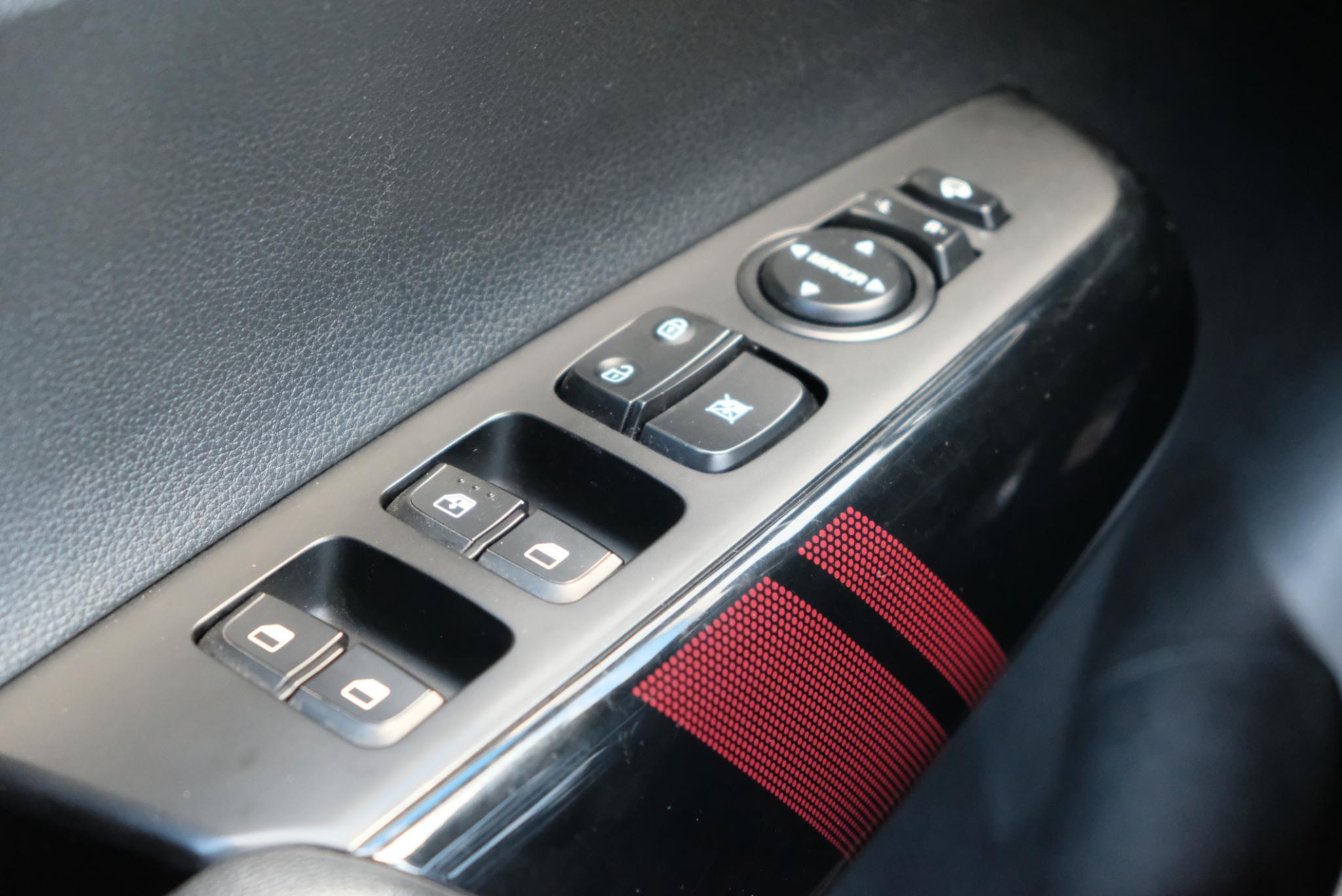 Kia Picanto 1.0 T-GDi 100pk GT-Line | Navi | App Connect | Climate | Cruise | Keyless | Leder | Camera | PDC afbeelding 14