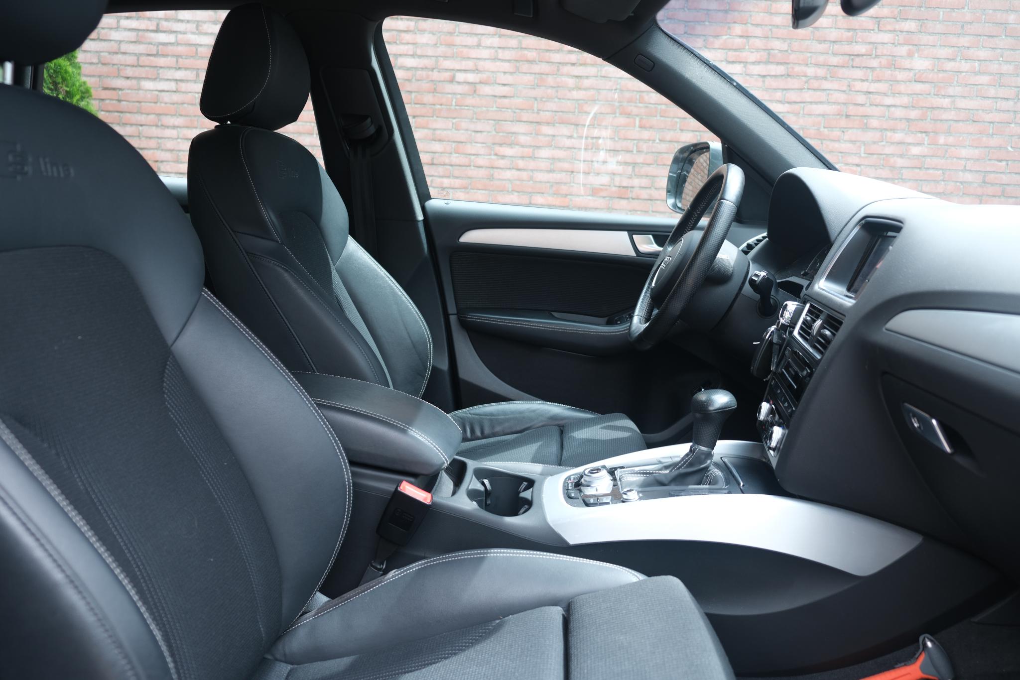 Audi Q5 2.0 TFSi 224pk Quattro S Edition | S Line | Navi | Climate | Cruise | Xenon | Elektrische Achterklep afbeelding 4