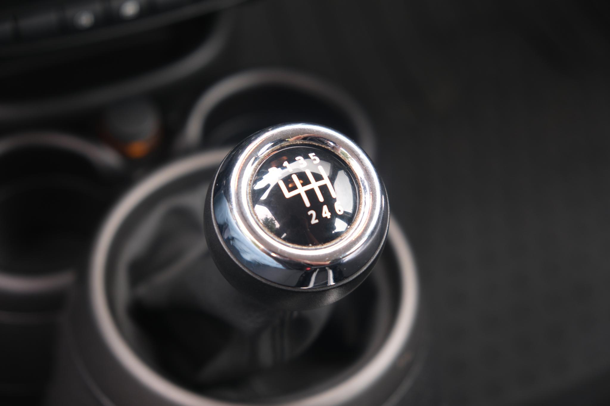 MINI Countryman 1.6 Cooper 122pk | Airco | Elektrische ramen | Mistlampen afbeelding 17