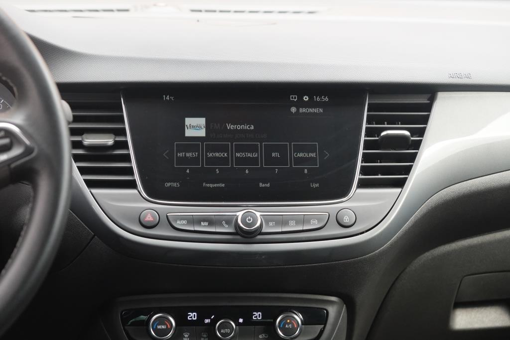 Opel Crossland 1.2 Turbo 110pk Ultimate | Navi | App Connect | Climate | Camera | Keyless | Blind Spot | PDC afbeelding 12
