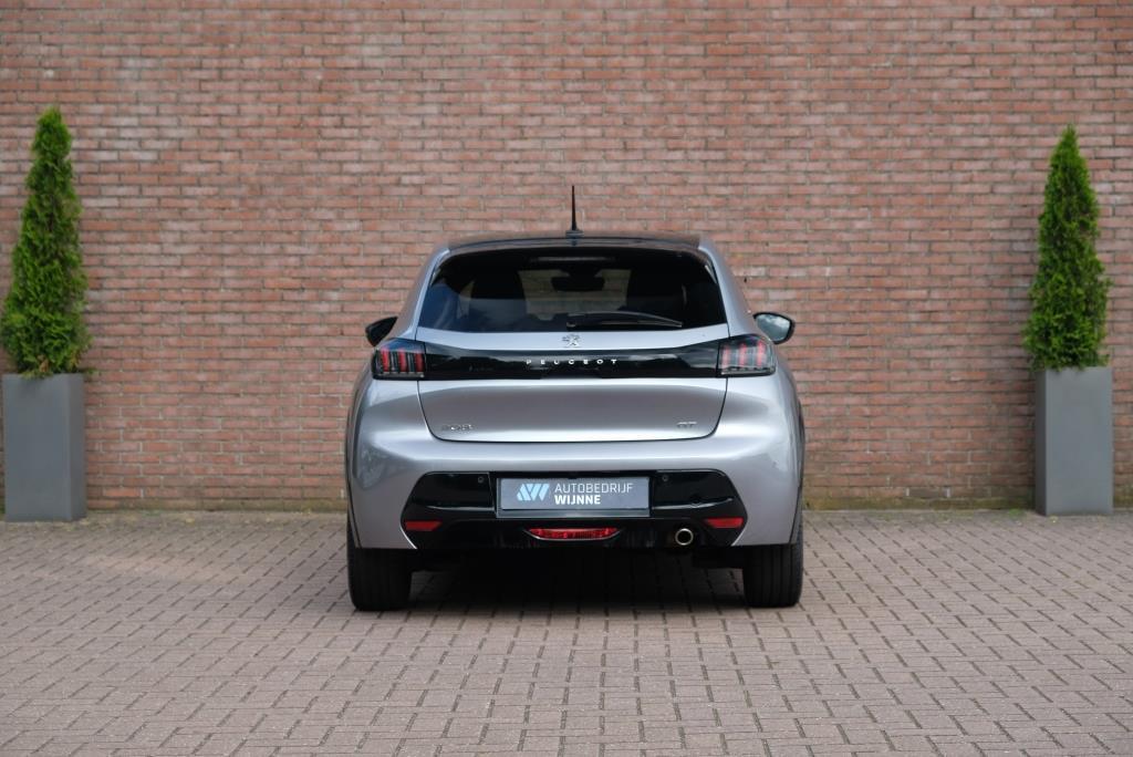 Peugeot 208 1.2 PureTech 100pk GT | Navi | Climate | Adaptive Cruise | Camera | Keyless | PDC afbeelding 25