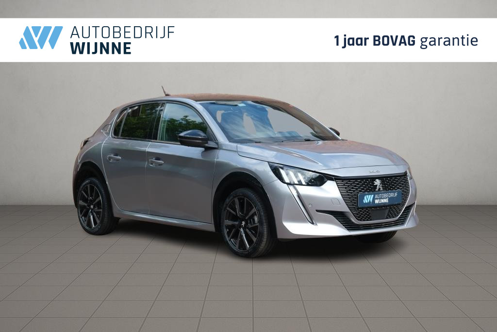 Peugeot 208 1.2 PureTech 100pk GT | Navi | Climate | Adaptive Cruise | Camera | Keyless | PDC afbeelding 1