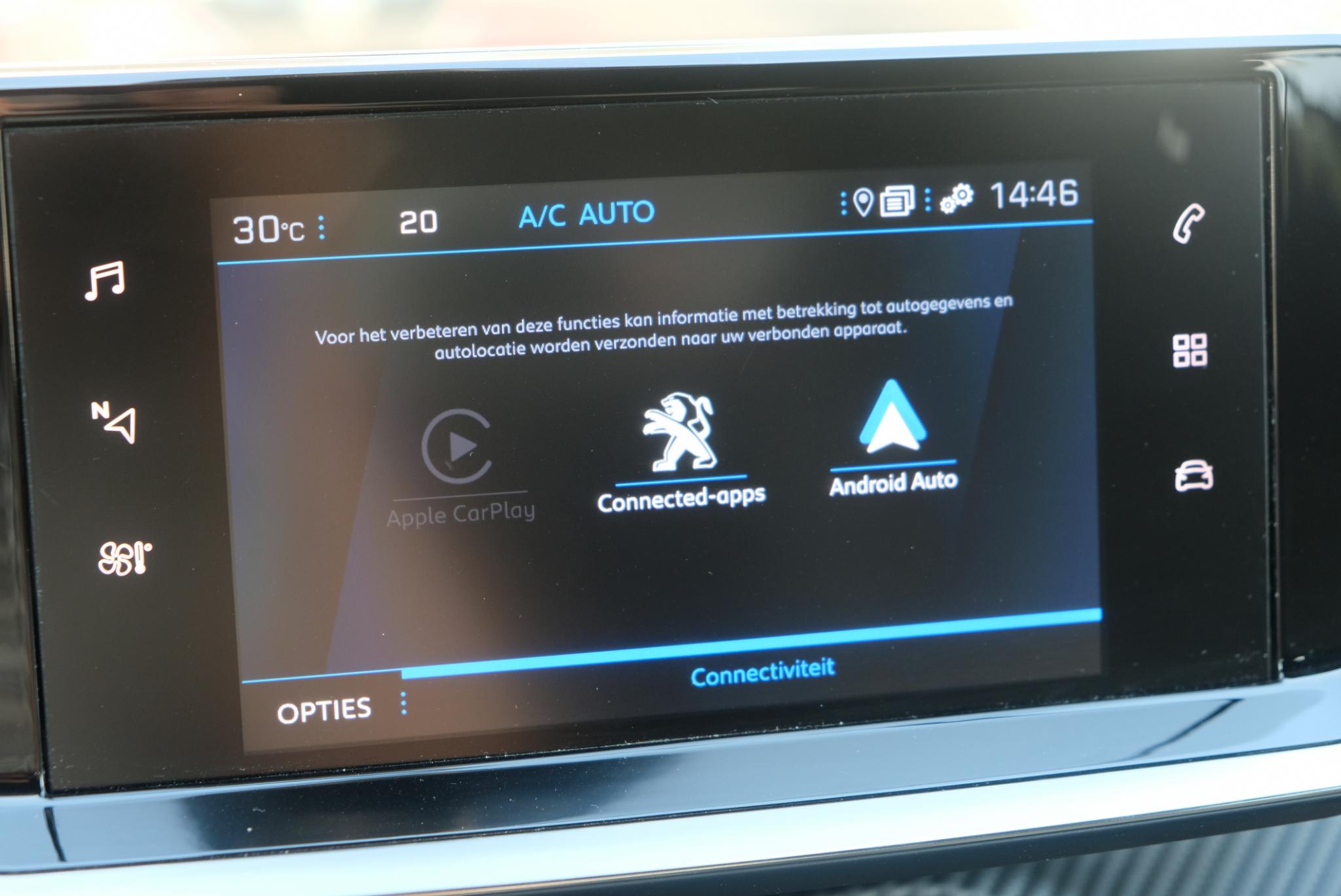 Peugeot 208 1.2 PureTech 100pk GT | Navi | Climate | Adaptive Cruise | Camera | Keyless | PDC afbeelding 17