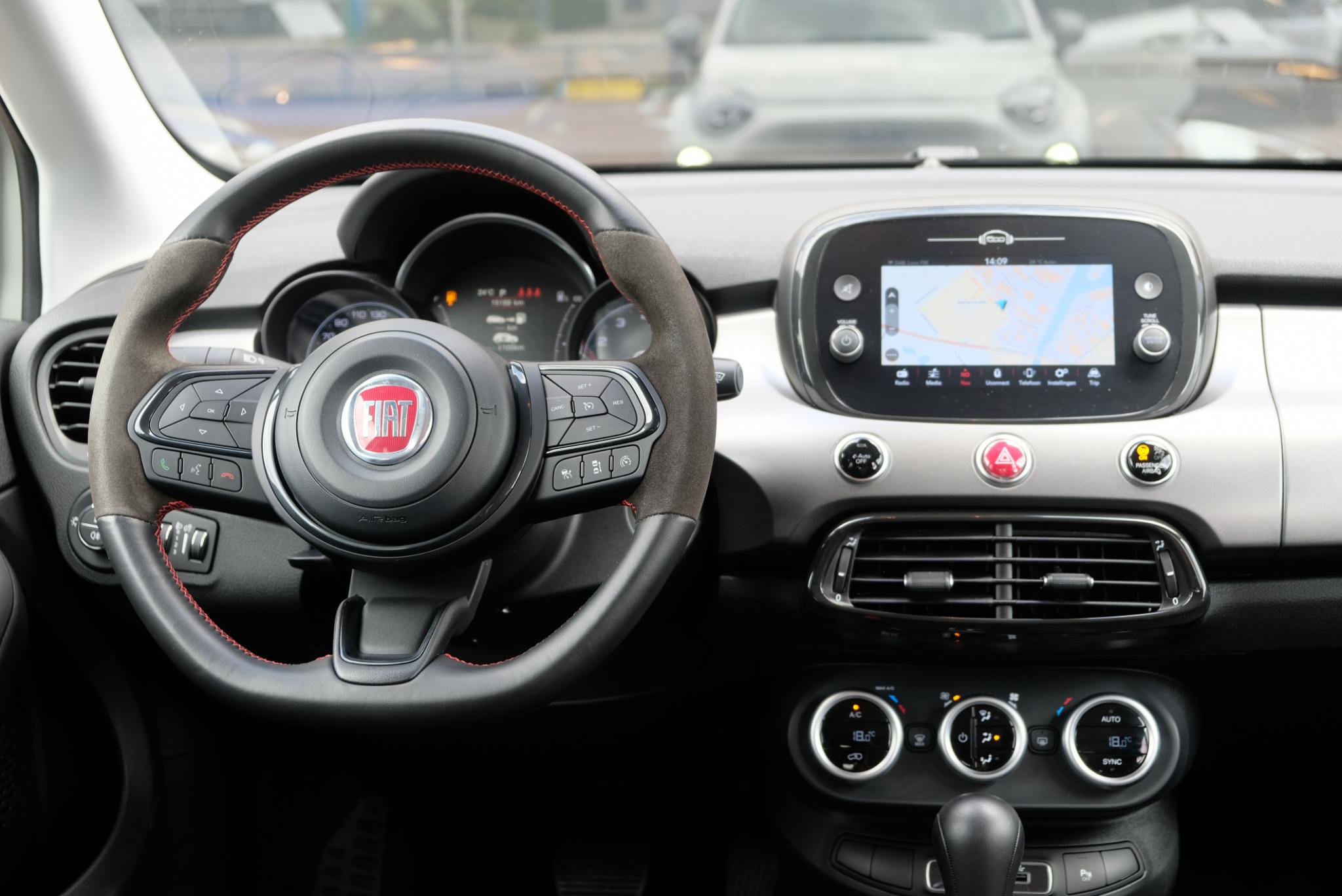 Fiat 500X 1.5 Hybrid 130pk DCT7 Sport Cabrio | Navi | App Connect | Climate | Camera | Blind Spot | PDC | Elektrisch Vouwdak afbeelding 7