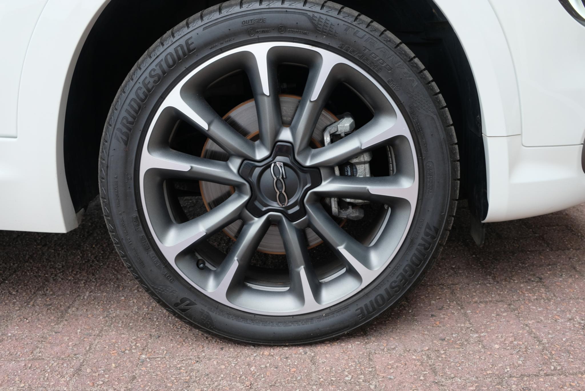 Fiat 500X 1.5 Hybrid 130pk DCT7 Sport Cabrio | Navi | App Connect | Climate | Camera | Blind Spot | PDC | Elektrisch Vouwdak afbeelding 20