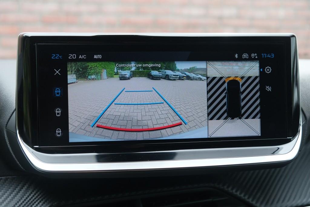 Peugeot 2008 1.2 PureTech 130pk Allure | App Connect | Climate | Cruise | Stoelverwarming | PDC afbeelding 32
