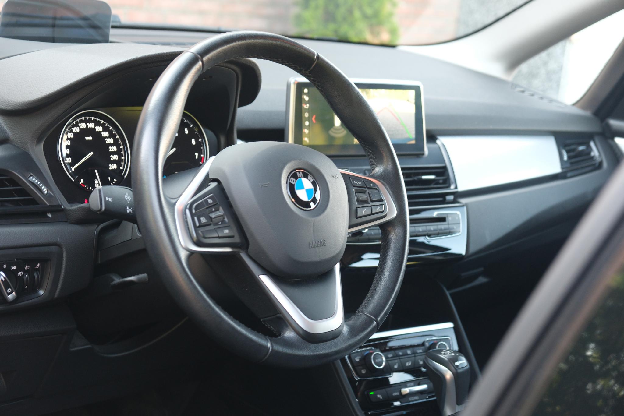 BMW 2 Serie 225xe iPerformance Active Tourer Executive | Navi | Climate | Cruise | Elektrisch Achterklep | Camera | PDC afbeelding 7