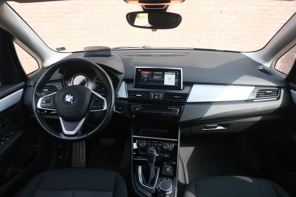 BMW 2 Serie 225xe iPerformance Active Tourer Executive | Navi | Climate | Cruise | Elektrisch Achterklep | Camera | PDC afbeelding 7