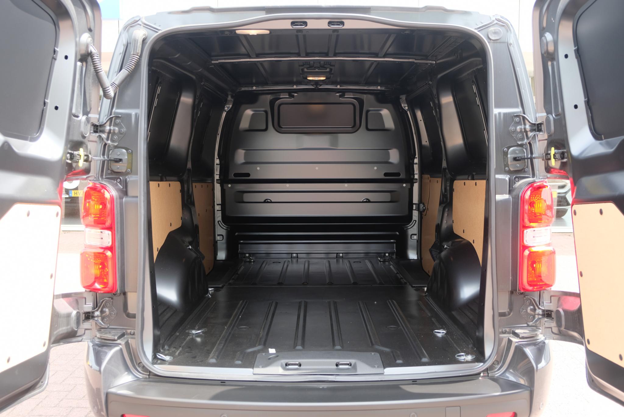 Citroën Jumpy 2.0 BlueHDi 180pk EAT8 L3 | Navi | App Connect | Climate | Cruise | Full LED | Keyless | Camera | PDC | Stuurwiel Verwarmd afbeelding 17
