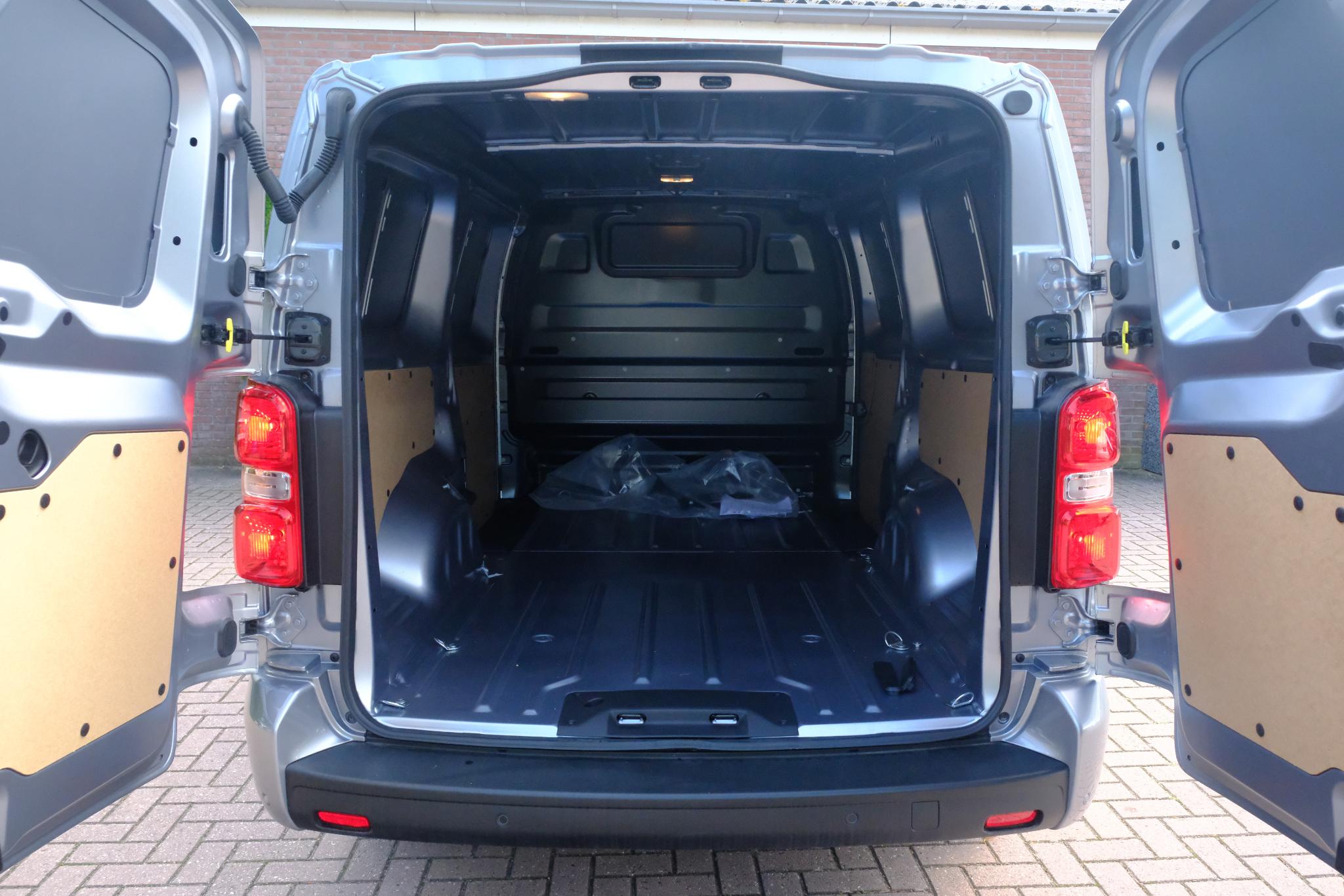 Citroën Jumpy 2.0 BlueHDi 180pk EAT8 L3 | Navi | App Connect | Climate | Cruise | Full LED | Keyless | Camera | PDC | Stuurwiel Verwarmd afbeelding 24