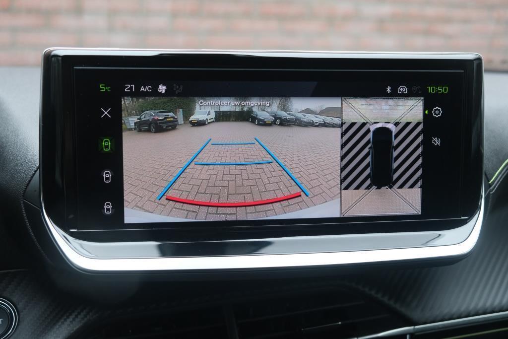 Peugeot 2008 1.2 PureTech 130pk EAT8 GT Pack | Navi | App Connect | Adaptive Cruise | Keyless | Alcantara | Camera | PDC afbeelding 18