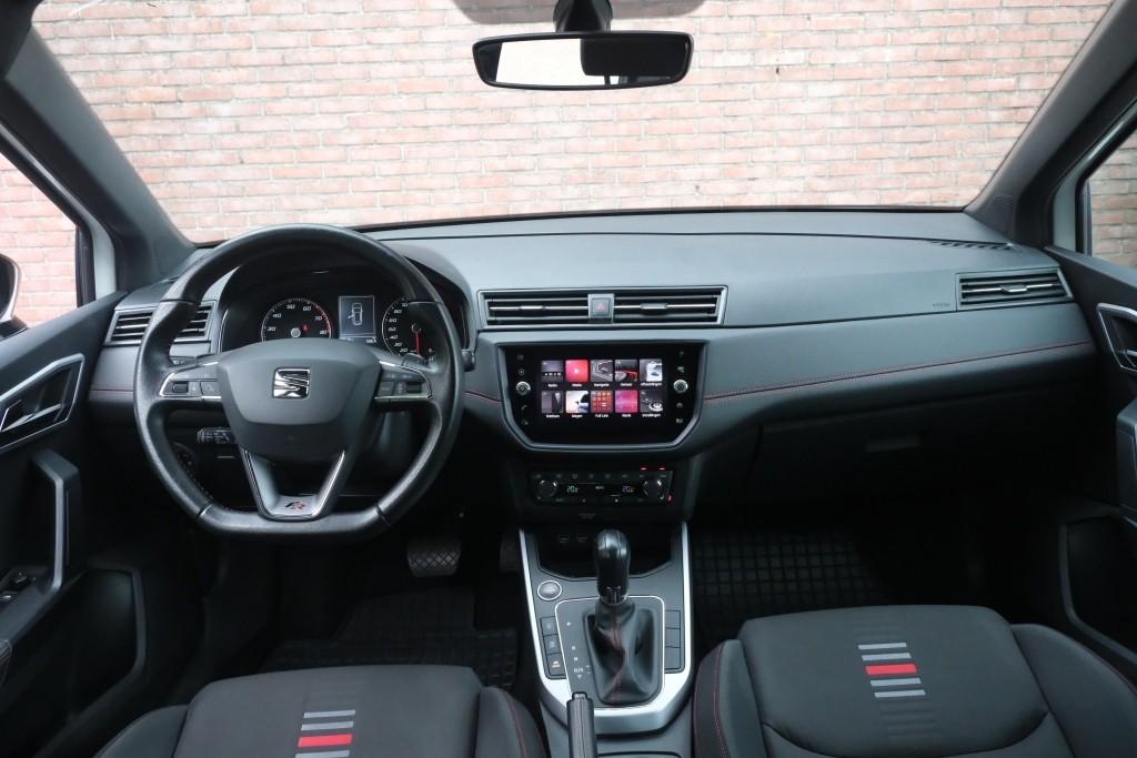 SEAT Arona 1.0 TSi 116pk DSG FR Business Intense | Navi | App Connect | Climate | Adaptive Cruise | Full LED | Stoelverwarming | PDC afbeelding 7