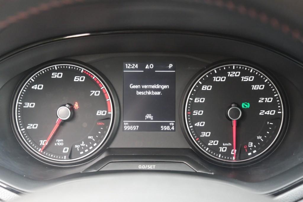 SEAT Arona 1.0 TSi 116pk DSG FR Business Intense | Navi | App Connect | Climate | Adaptive Cruise | Full LED | Stoelverwarming | PDC afbeelding 12