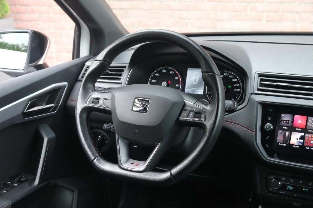 SEAT Arona 1.0 TSi 116pk DSG FR Business Intense | Navi | App Connect | Climate | Adaptive Cruise | Full LED | Stoelverwarming | PDC afbeelding 13