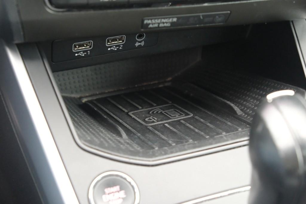 SEAT Arona 1.0 TSi 116pk DSG FR Business Intense | Navi | App Connect | Climate | Adaptive Cruise | Full LED | Stoelverwarming | PDC afbeelding 23