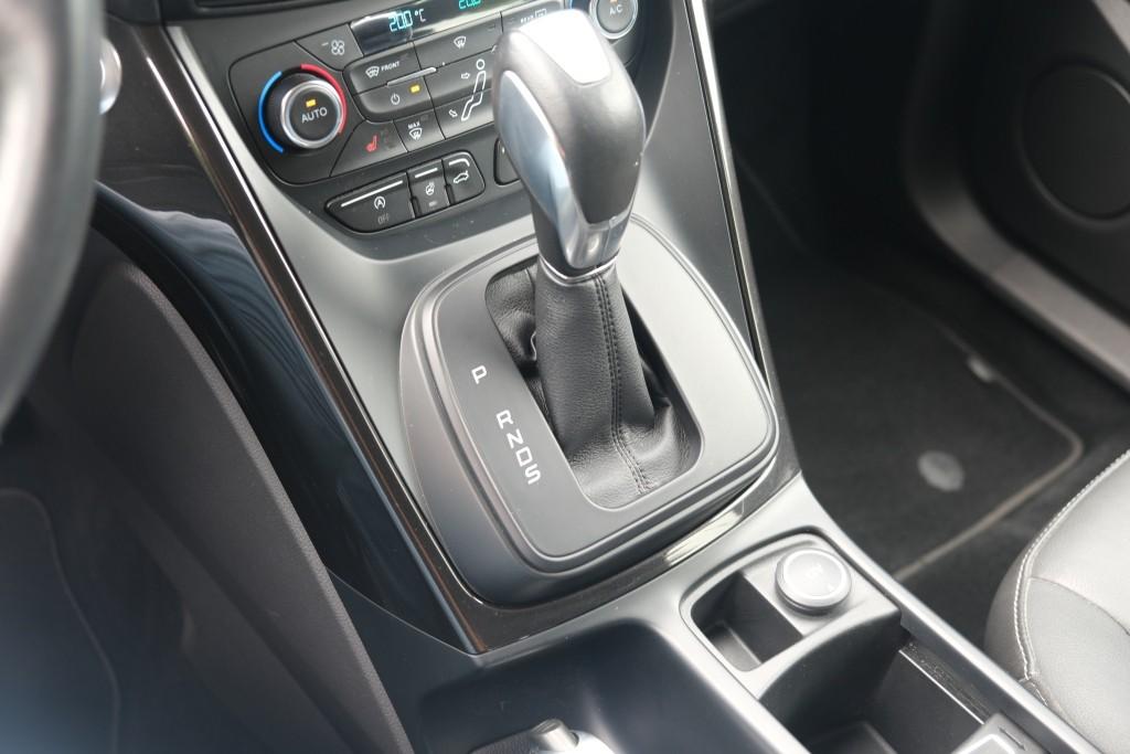 Ford C-MAX 1.5 EcoBoost 150pk Aut. Titanium | Navi | Climate | Camera | Leder | Electrische Achterklep | Trekhaak | Winter Pakket afbeelding 21