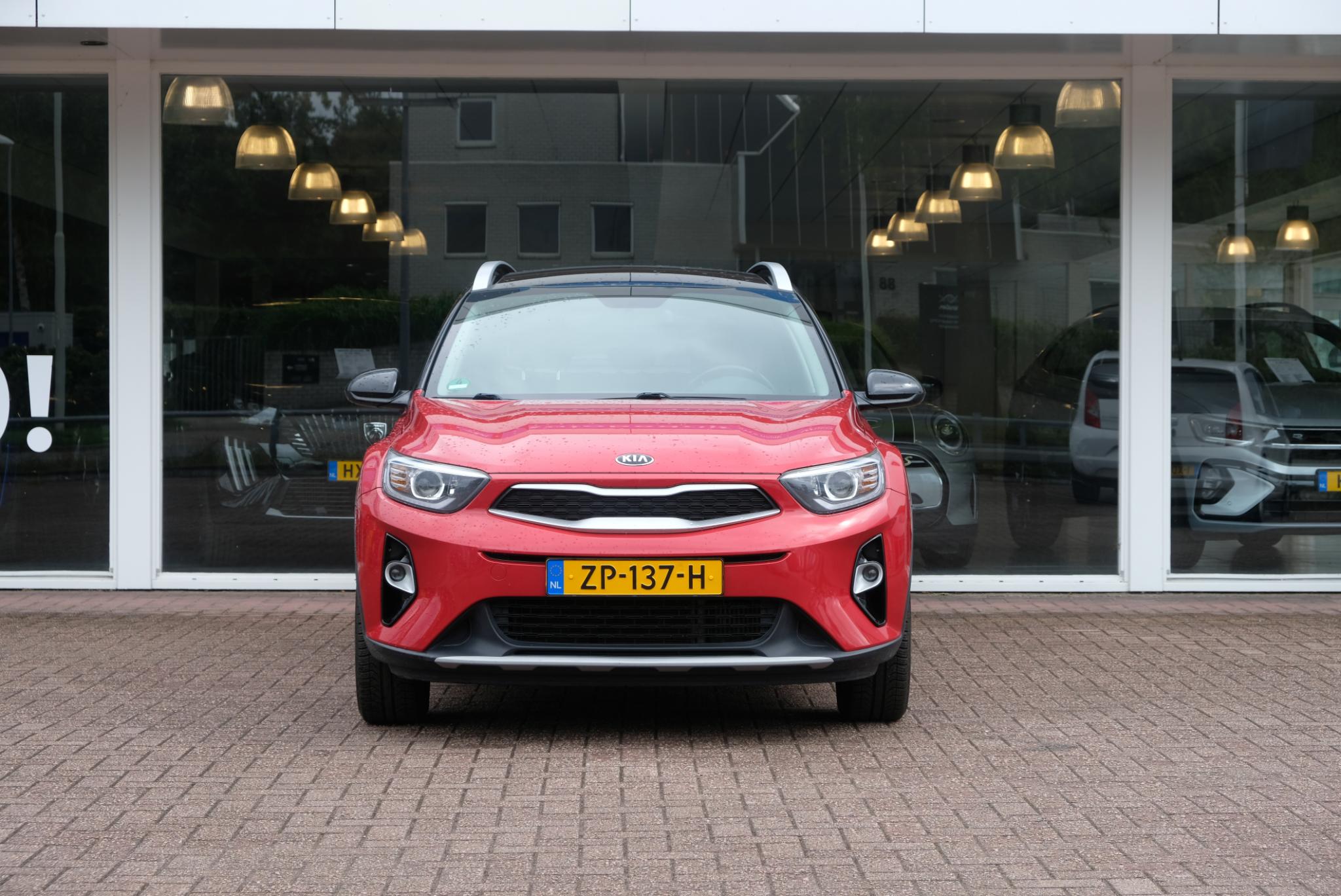 Kia Stonic 1.0 T-GDi 100pk DynamicLine | Navi | Trekhaak | Camera | Cruise afbeelding 3