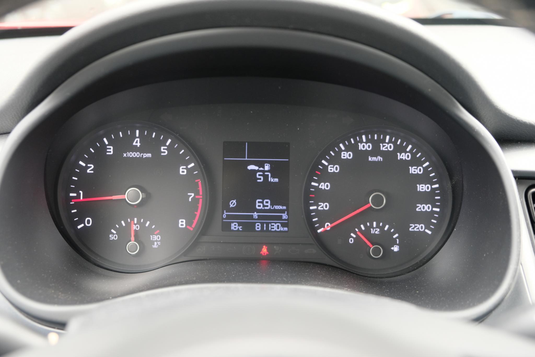 Kia Stonic 1.0 T-GDi 100pk DynamicLine | Navi | Trekhaak | Camera | Cruise afbeelding 18