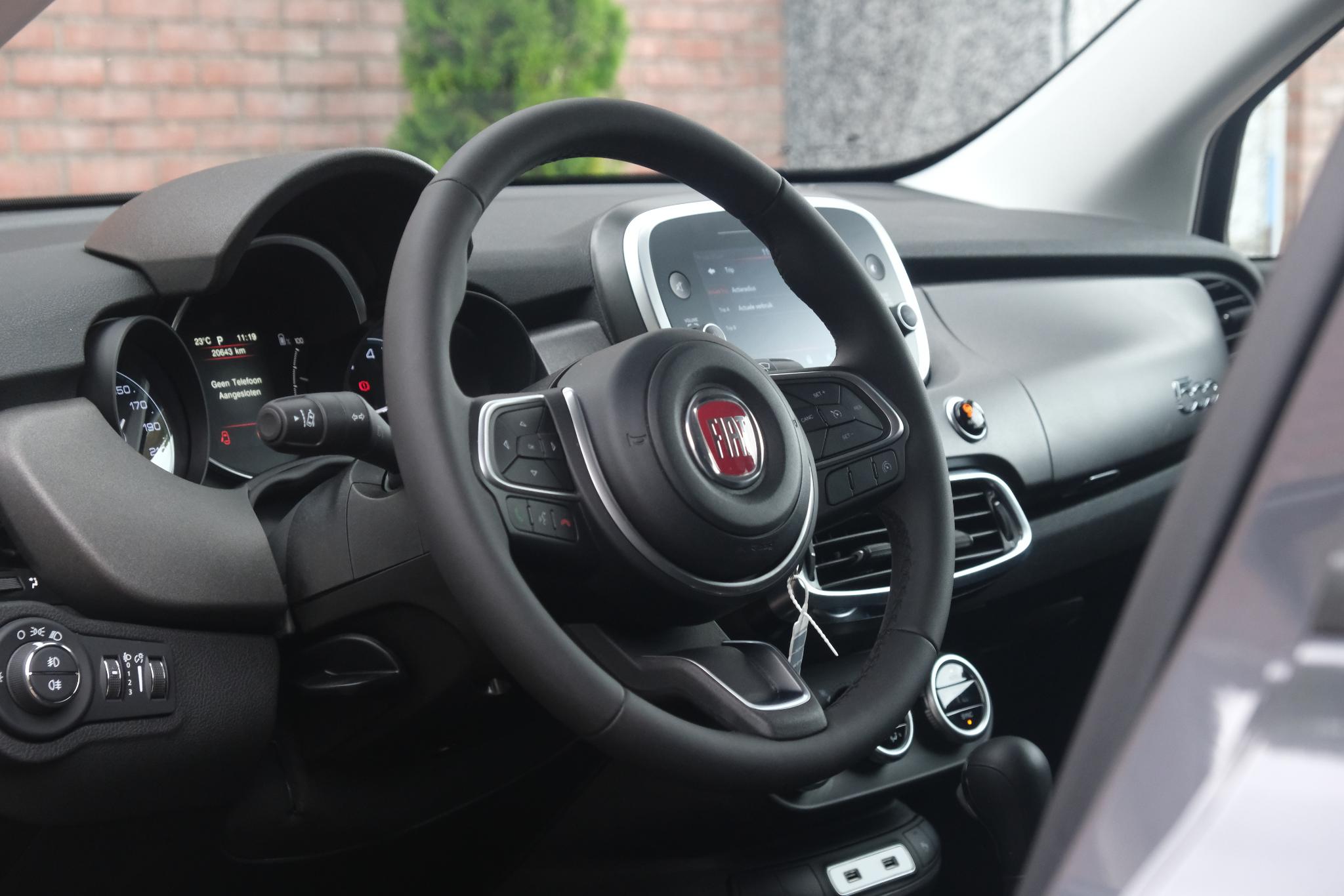 Fiat 500X 1.5 Hybrid 130pk DCT7 RED | App Connect | Climate | Cruise | Camera | PDC afbeelding 7