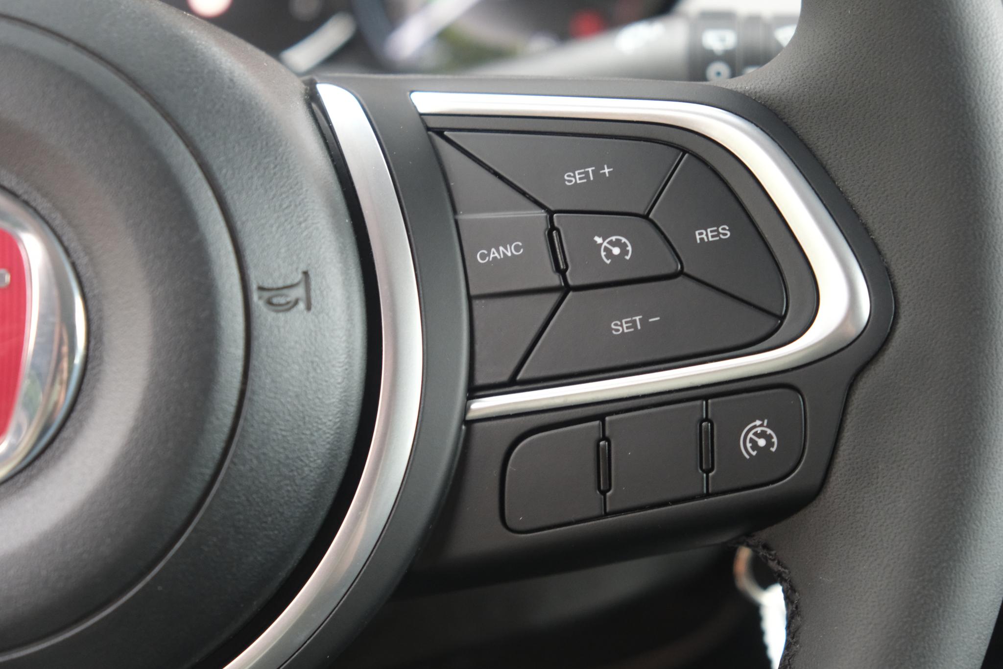 Fiat 500X 1.5 Hybrid 130pk DCT7 RED | App Connect | Climate | Cruise | Camera | PDC afbeelding 11
