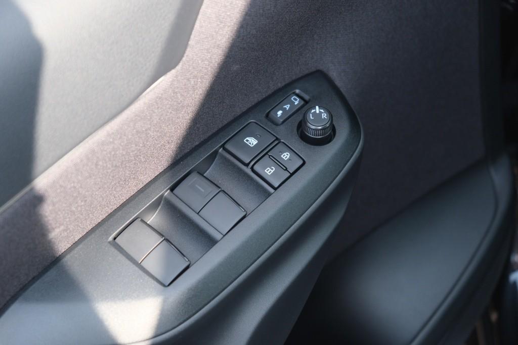 Toyota Yaris Cross 1.5 Hybrid 130pk CVT Teamplayer | App Connect | Climate | Adaptive Cruise | Full LED | Camera | Keyless | Blind Spot | Stoelverwarming afbeelding 23