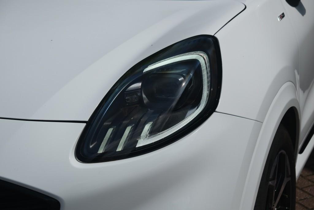 Ford Puma 1.0 EcoBoost Hybrid 125pk Aut. ST-Line | Nieuw Model ! | Navi | Climate | Adaptive Cruise | Camera | Panoramadak | Elektrische Achterklep | Winter Pakket afbeelding 2