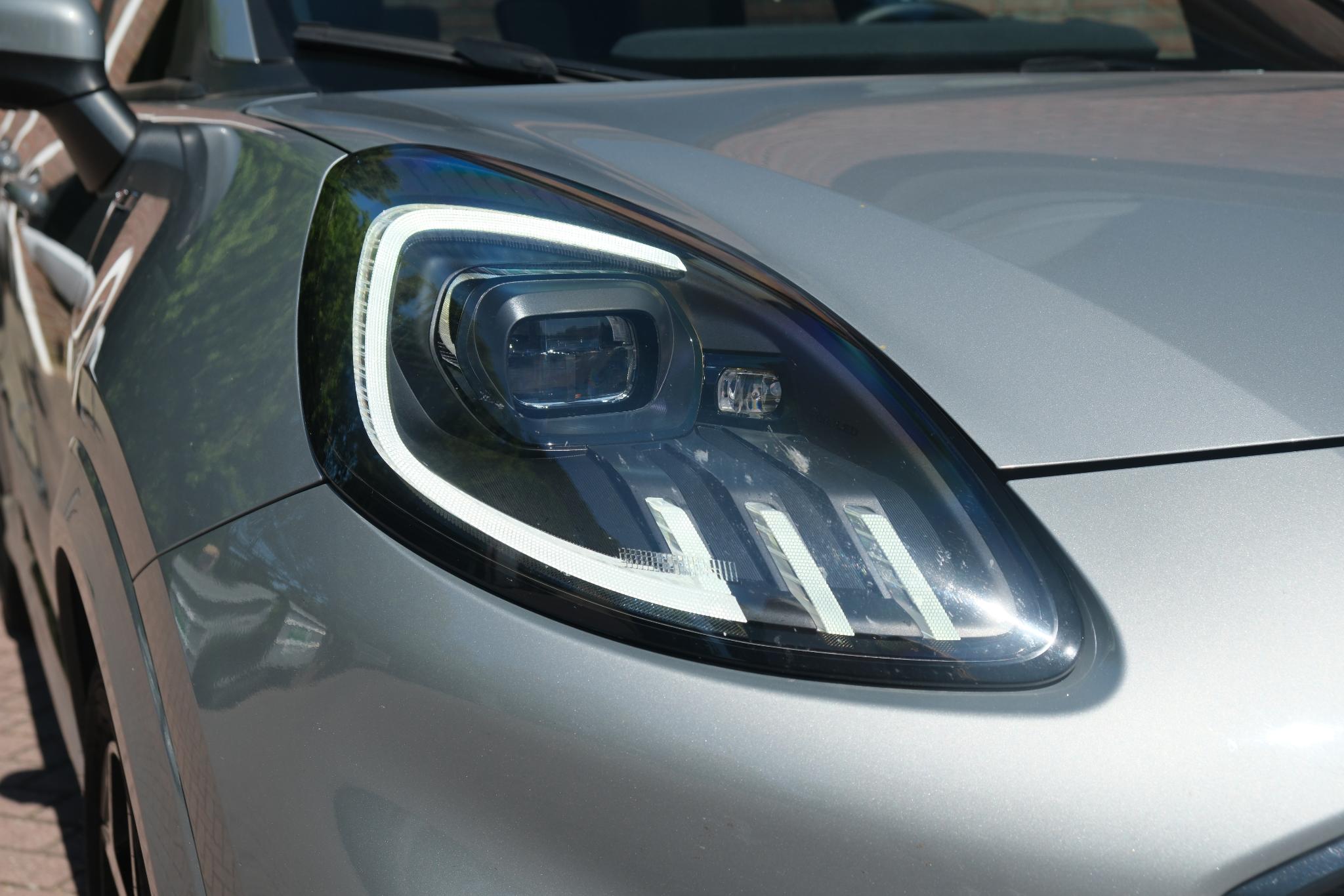Ford Puma 1.0 EcoBoost Hybrid 125pk Aut. ST-Line | Nieuw Model ! | Navi | Climate | Adaptive Cruise | Camera | Panoramadak | Elektrische Achterklep | Trekhaak | Winter Pakket afbeelding 2
