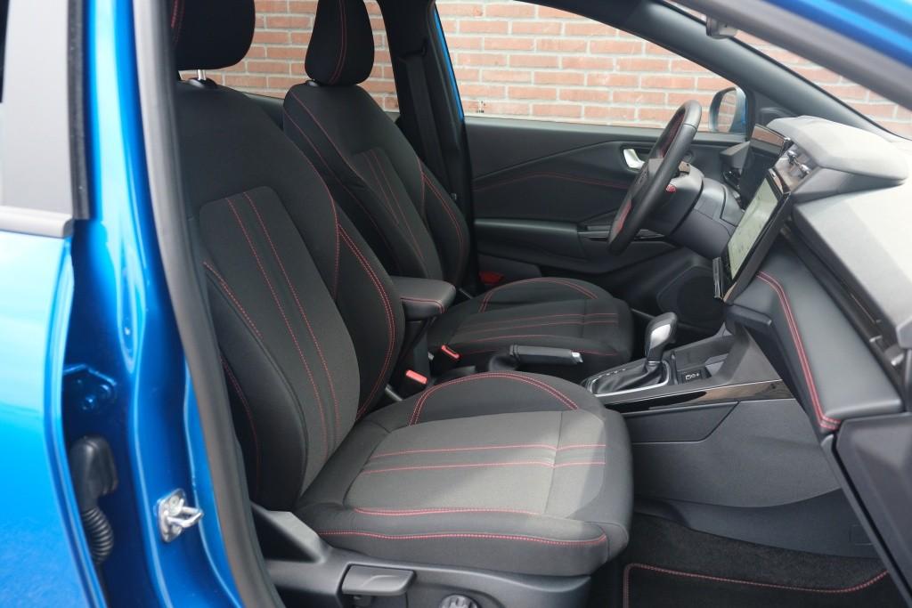 Ford Puma 1.0 EcoBoost Hybrid 125pk Aut. ST-Line | Nieuw Model ! | Navi | Climate | Adaptive Cruise | Camera | Panoramadak | Elektrische Achterklep | Trekhaak | Winter Pakket afbeelding 4