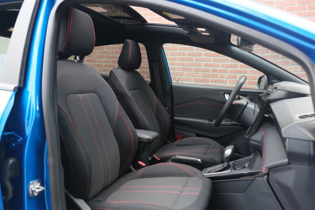 Ford Puma 1.0 EcoBoost Hybrid 125pk Aut. ST-Line | Nieuw Model ! | Navi | Climate | Adaptive Cruise | Camera | Panoramadak | Elektrische Achterklep | Trekhaak | Winter Pakket afbeelding 6