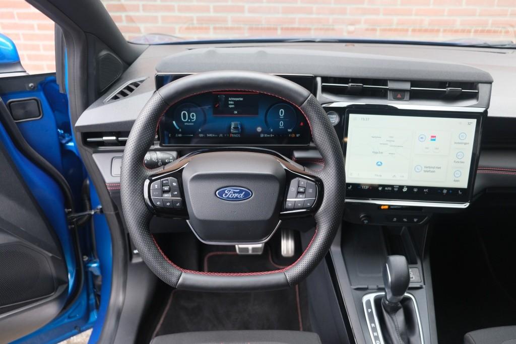 Ford Puma 1.0 EcoBoost Hybrid 125pk Aut. ST-Line | Nieuw Model ! | Navi | Climate | Adaptive Cruise | Camera | Panoramadak | Elektrische Achterklep | Trekhaak | Winter Pakket afbeelding 14