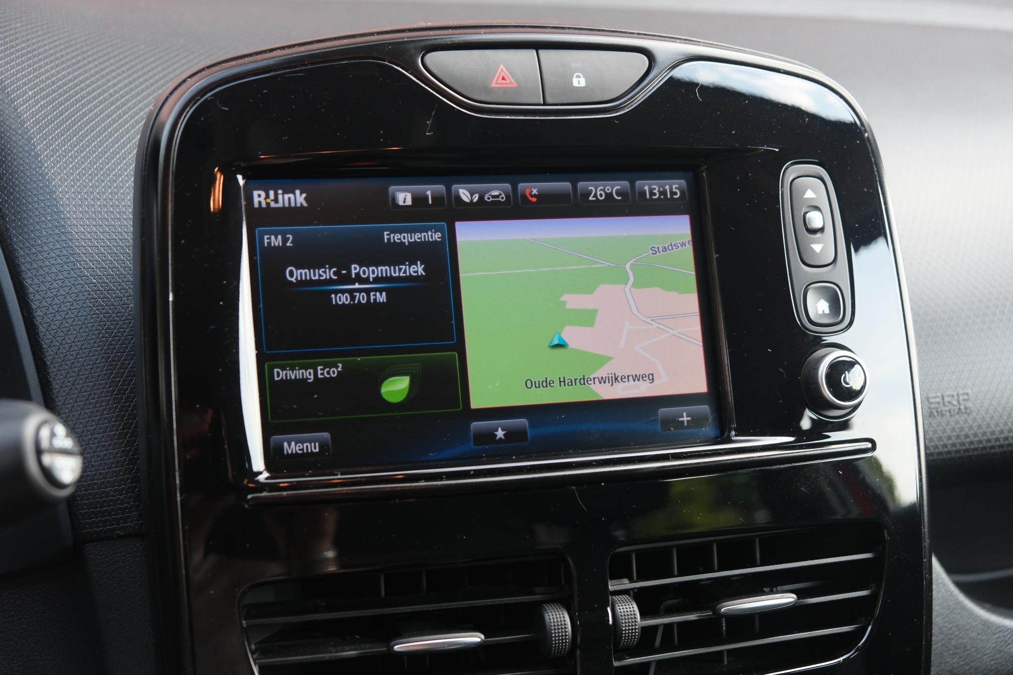 Renault Clio 1.2 TCe 120pk EDC Estate Dynamique | Navi | Climate | Cruise | Keyless | PDC afbeelding 15