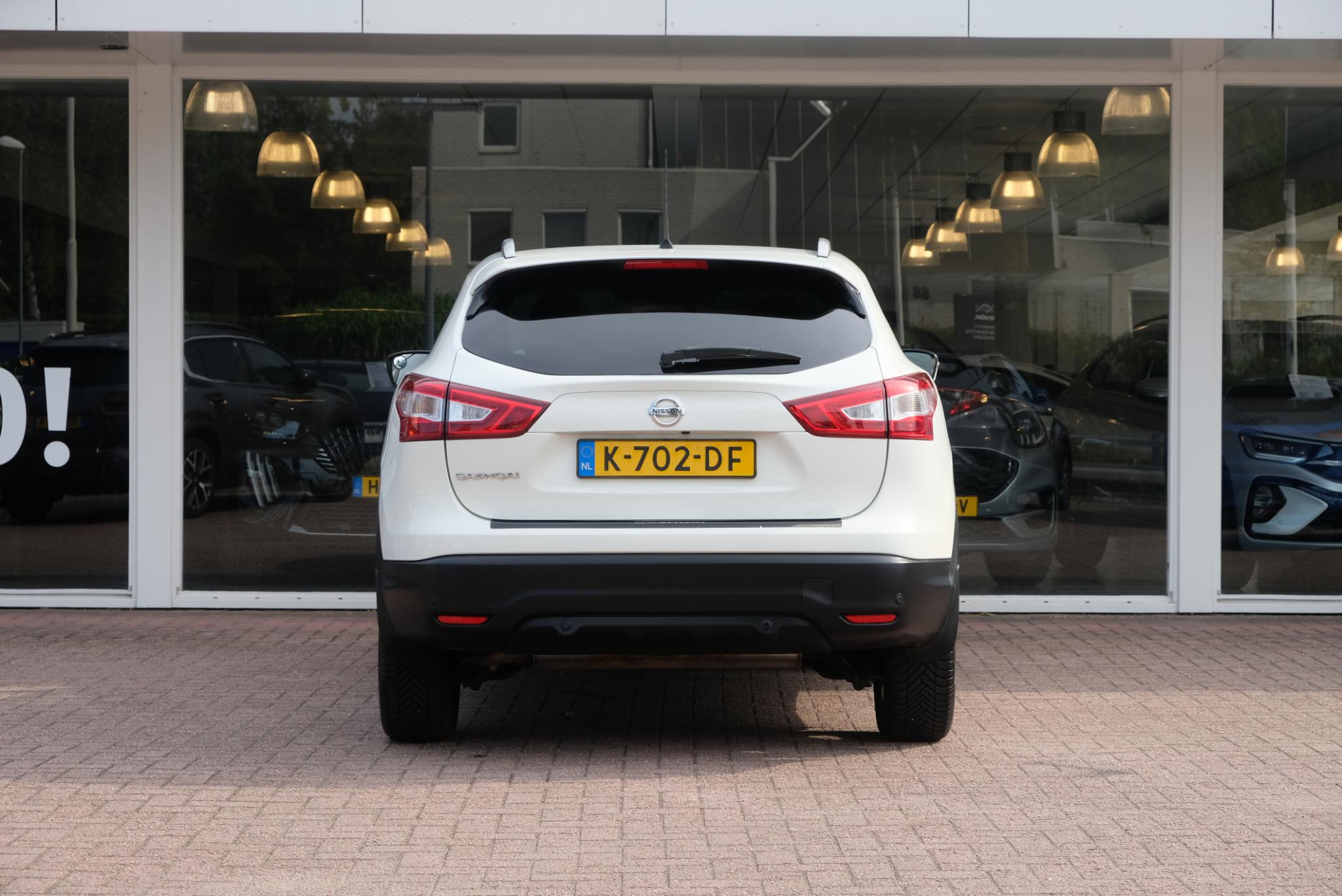 Nissan QASHQAI 1.2 DIG-T 115pk N-Connecta | Climate | 360° Camera | Navi | Panoramadak afbeelding 5