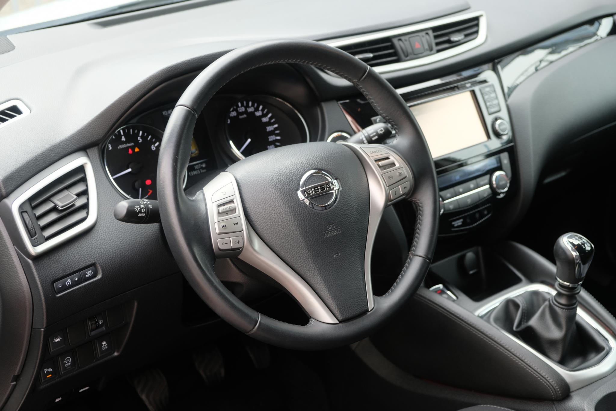 Nissan QASHQAI 1.2 DIG-T 115pk N-Connecta | Climate | 360° Camera | Navi | Panoramadak afbeelding 20